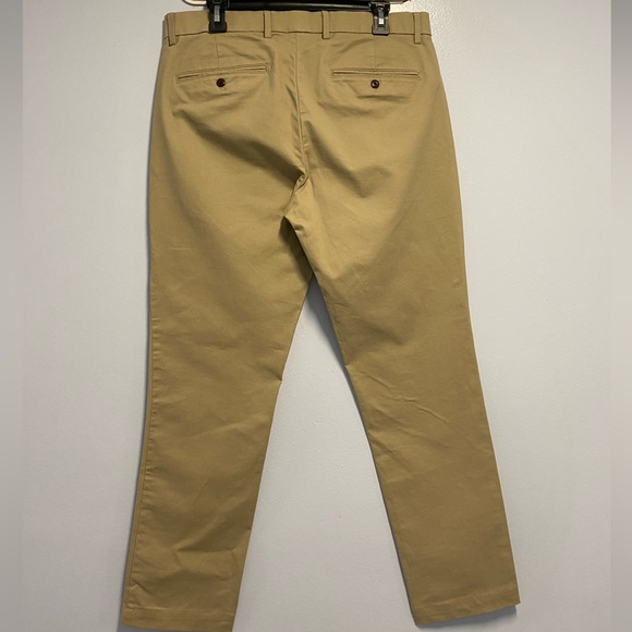 NWOT Gap Performance Khaki In Slim Fit With Gap Flex Waist 34. - Picture 5 of 11